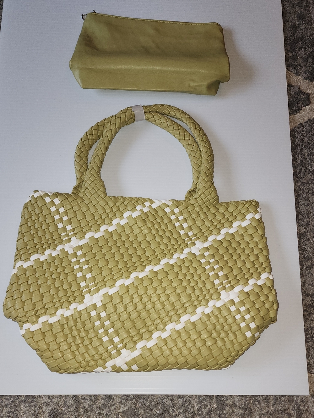 Woven Olive Green Tote Bag with Matching Pouch. NWOT
